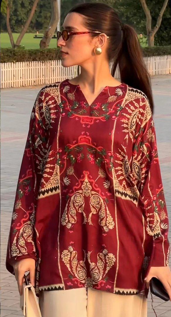 Izel Top Eastern (1 Piece)