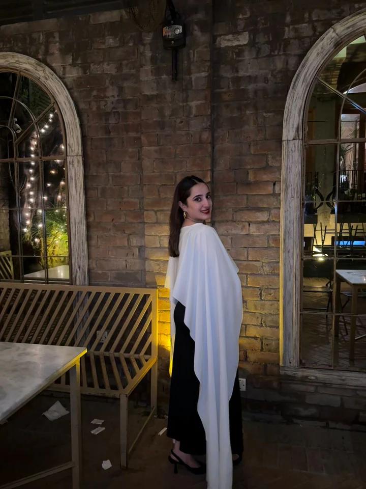 White & Black Dress (1 Piece)